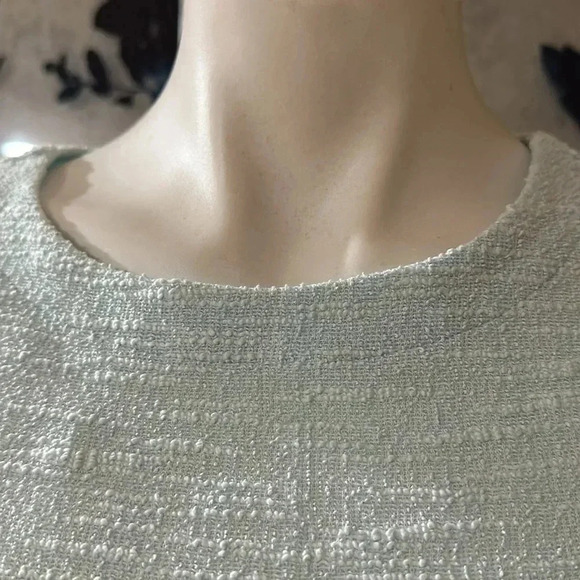 BANANA REPUBLIC Boucle Ruffle Cuff Top - Picture 4 of 10